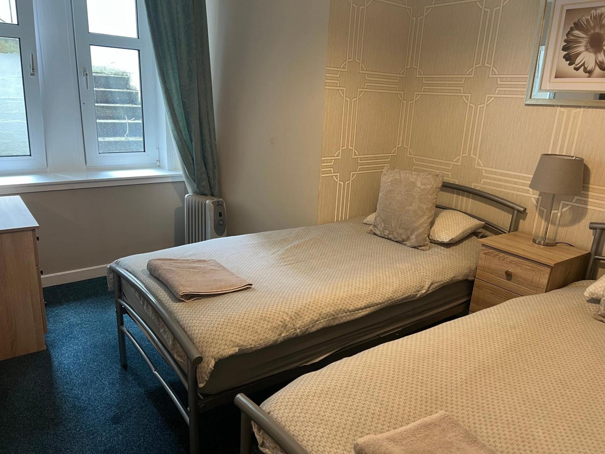 Budget Rooms Inverness Exterior foto